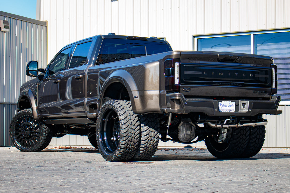 2024 Ford F-450 Super Duty Limited #REE21732
