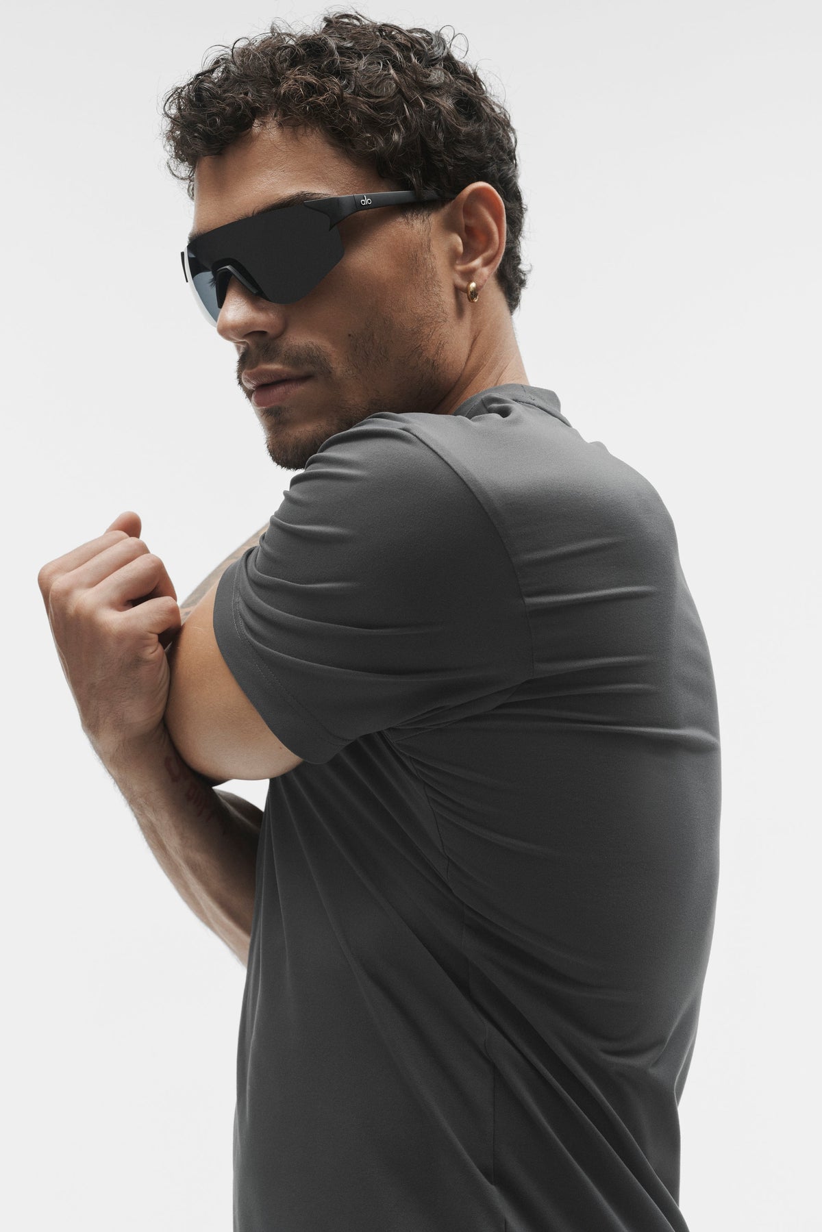 Conquer Reform Crewneck Short Sleeve - Anthracite