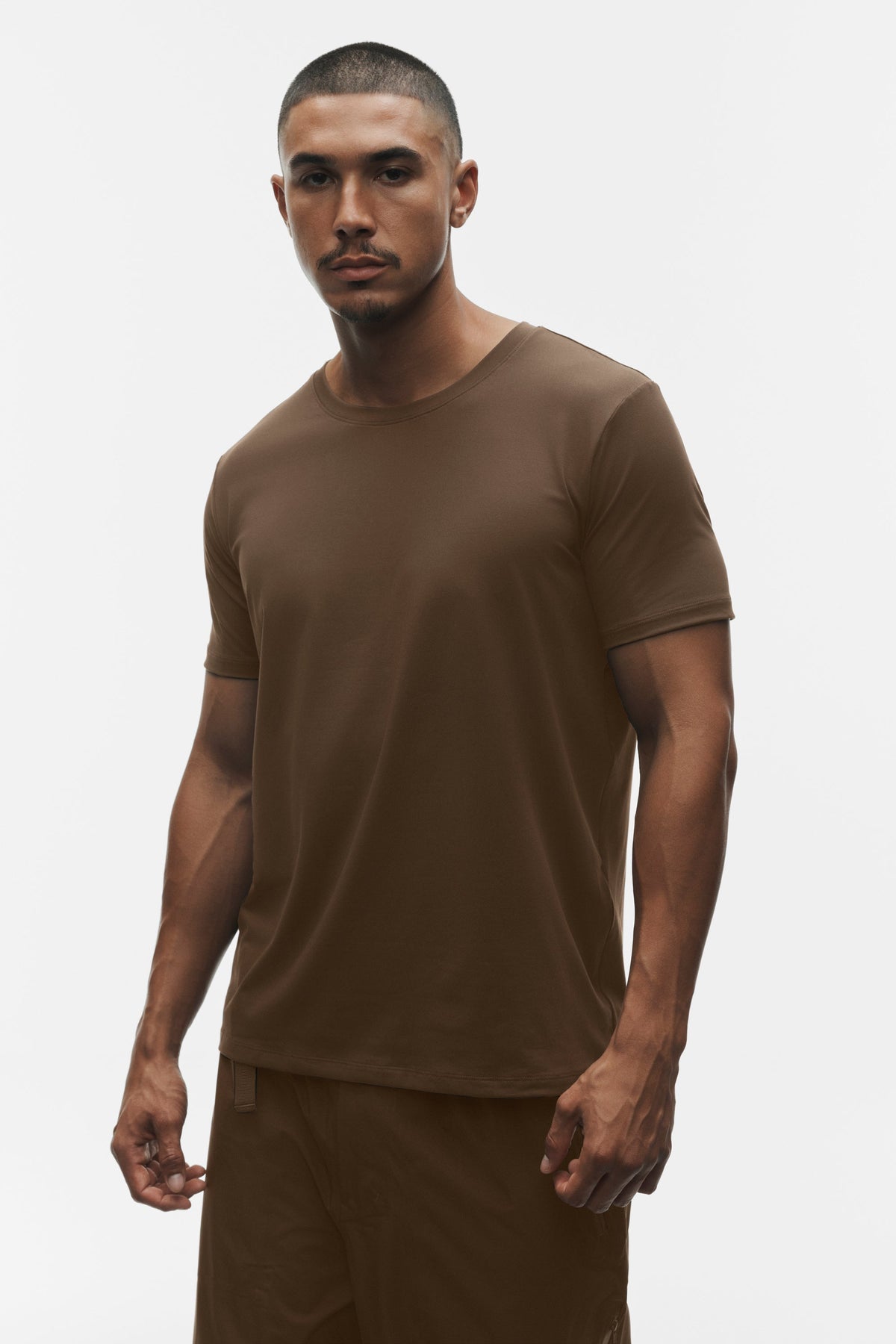 Conquer Reform Crewneck Short Sleeve - Espresso