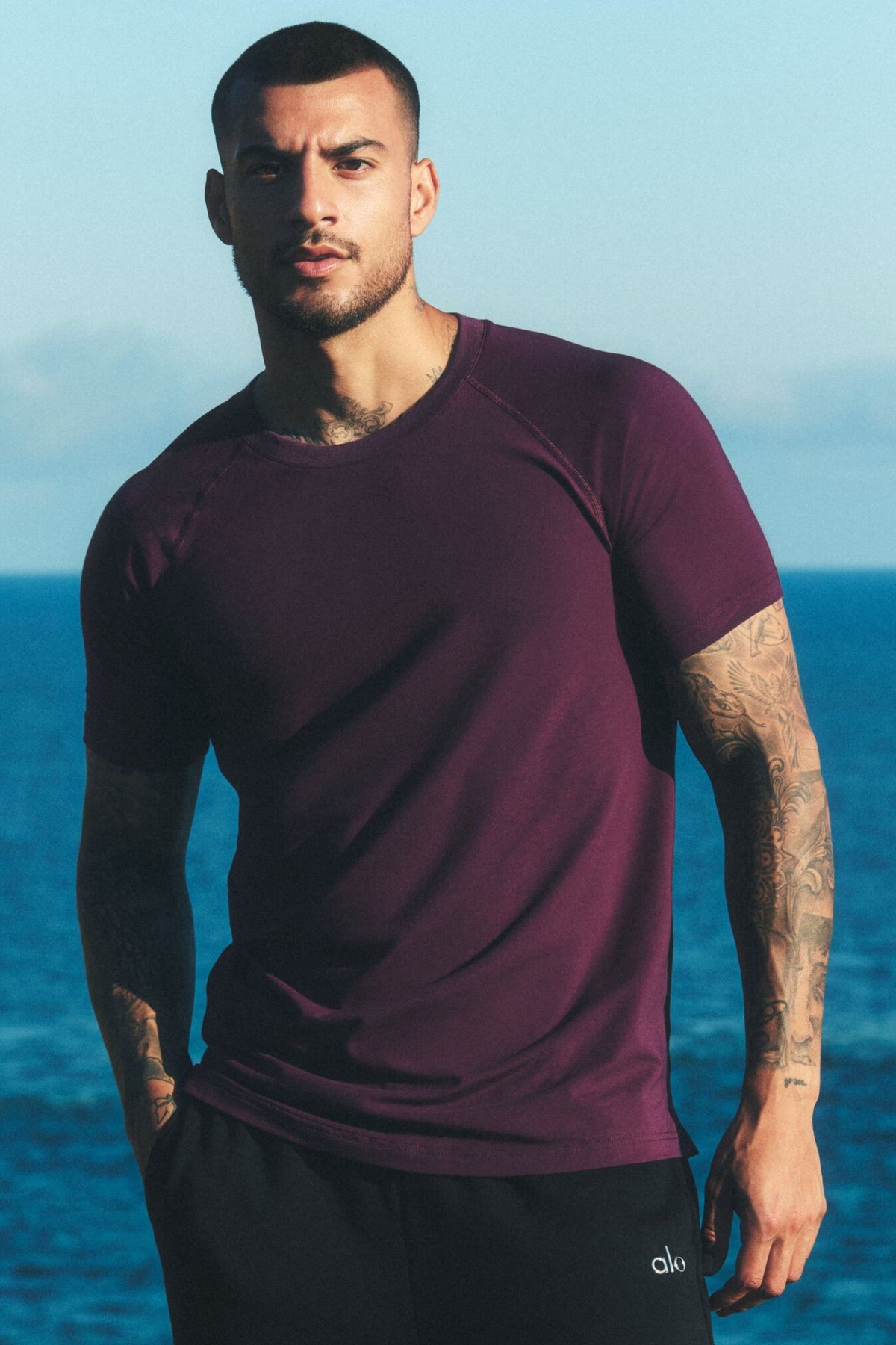 ALO Vapor Crewneck Short Sleeve - Rich Bordeaux