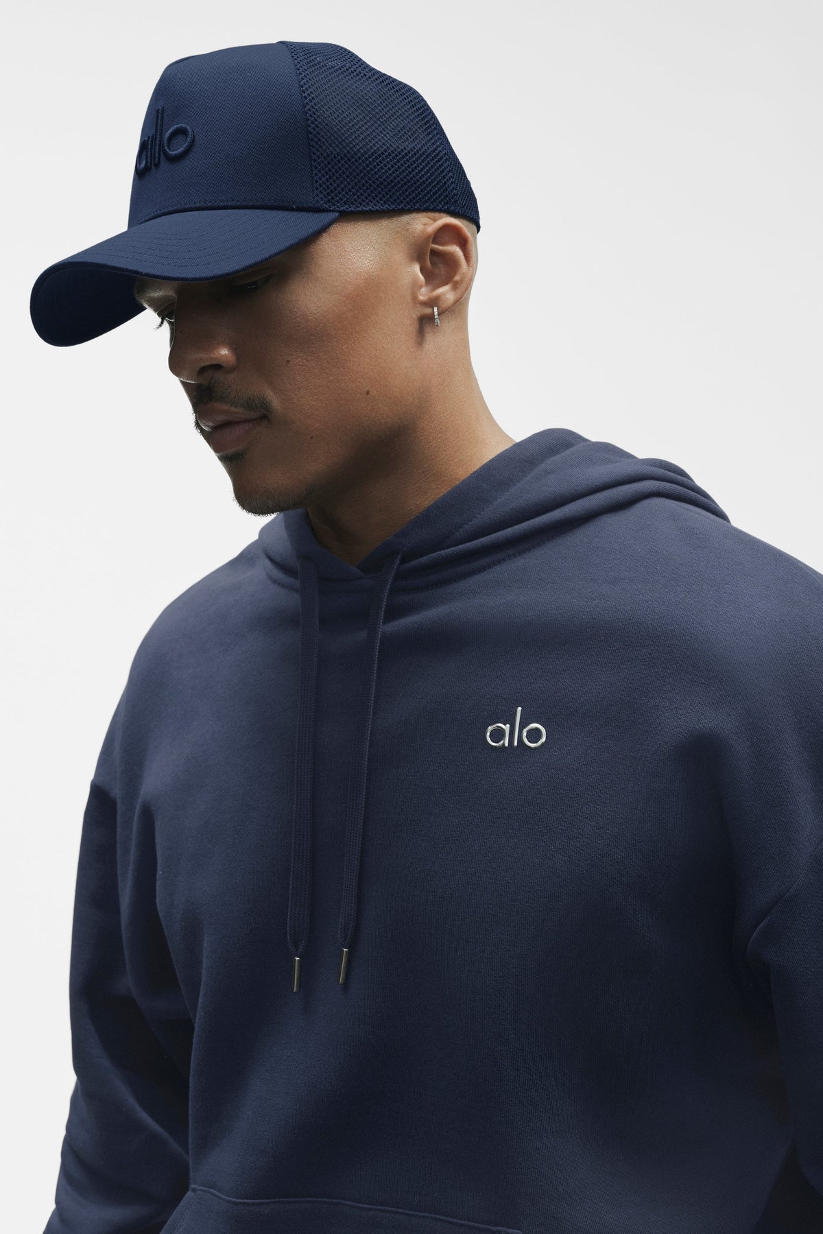 Accolade Hoodie - Navy