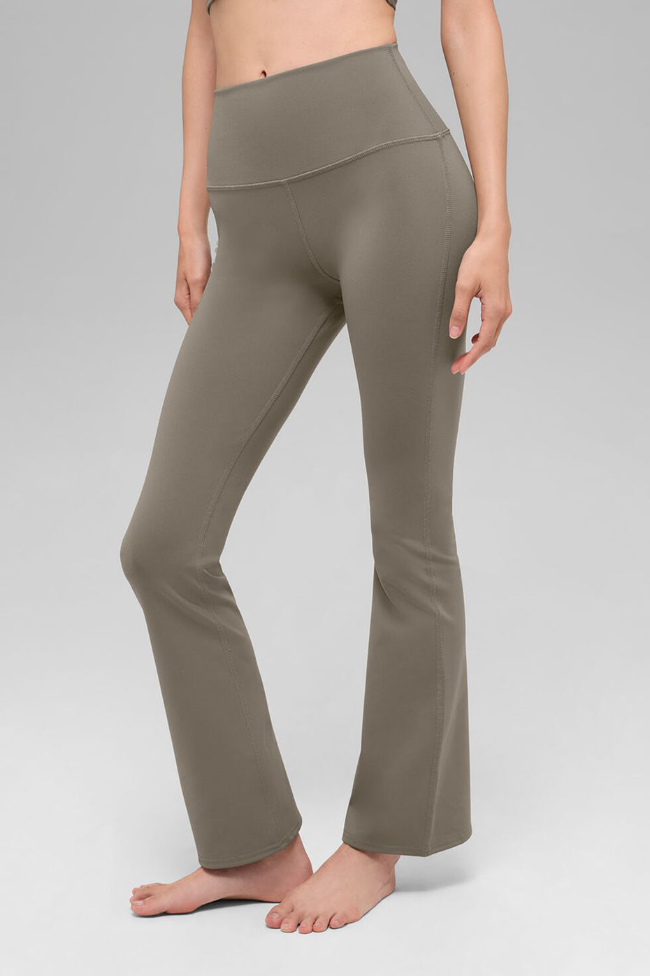 Airbrush High-Waist Bootcut Legging (Short) - Light Cocoa