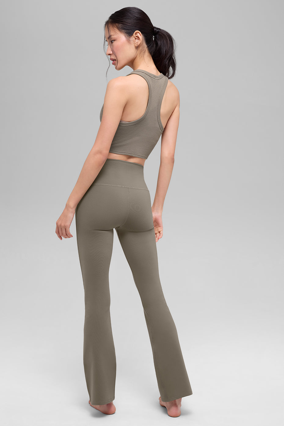 Airbrush High-Waist Bootcut Legging (Short) - Light Cocoa