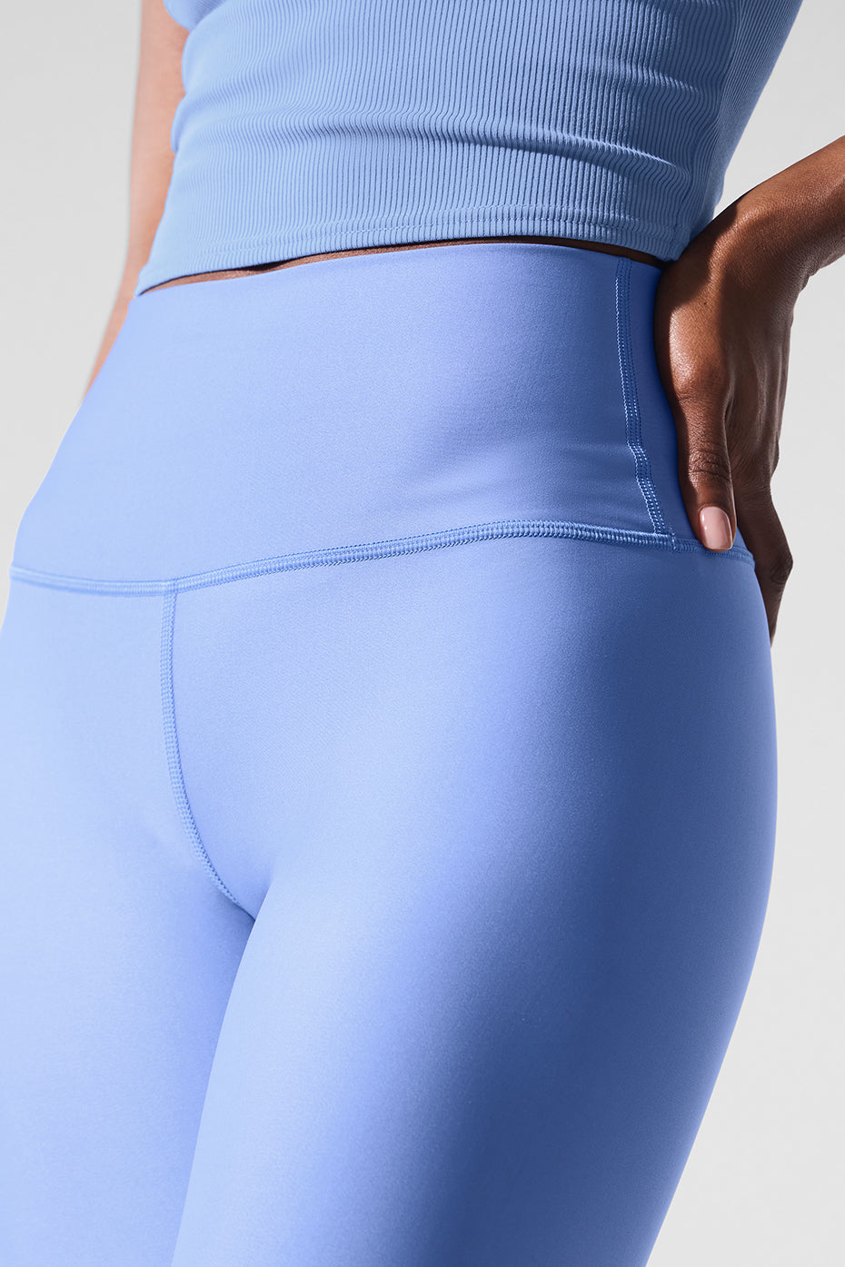 High-Waist Airlift Legging - Crystal Clear Blue