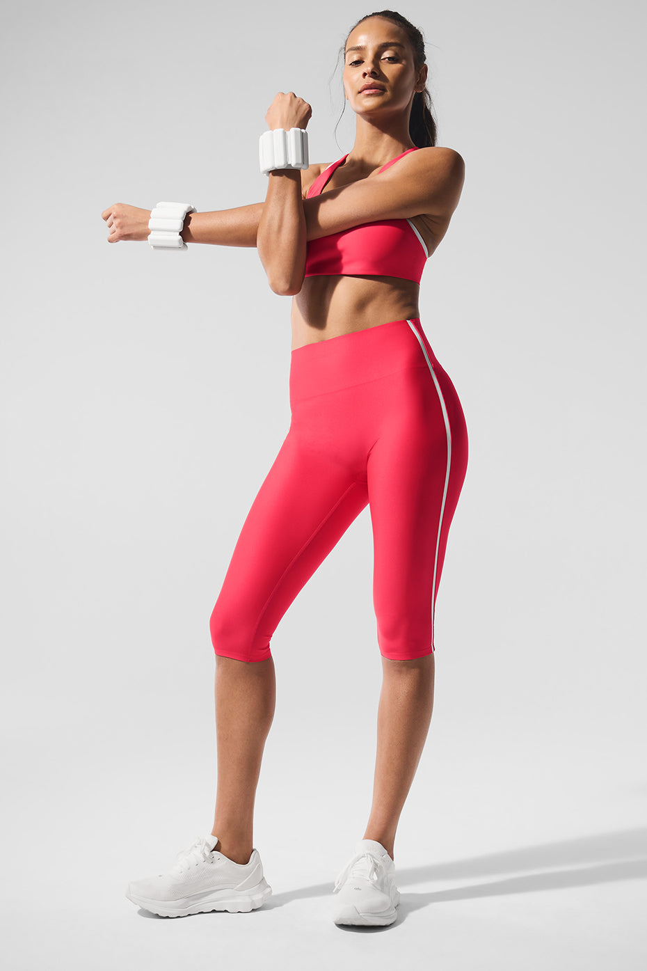 Airlift High-Waist Super Sleek Contrast Capri - Candy Red/White