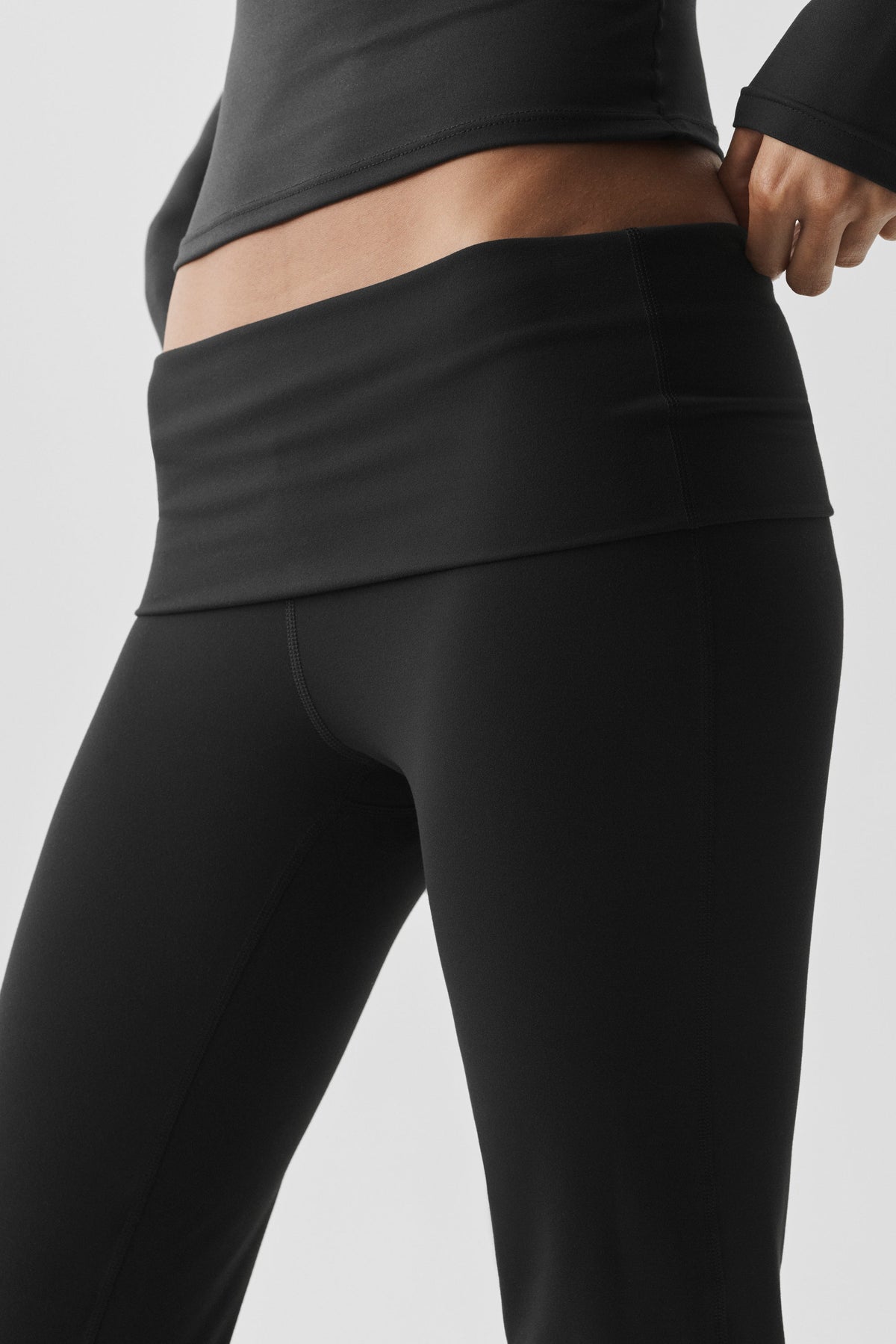 ALO Softsculpt Foldover Flare Legging (Regular) - Black