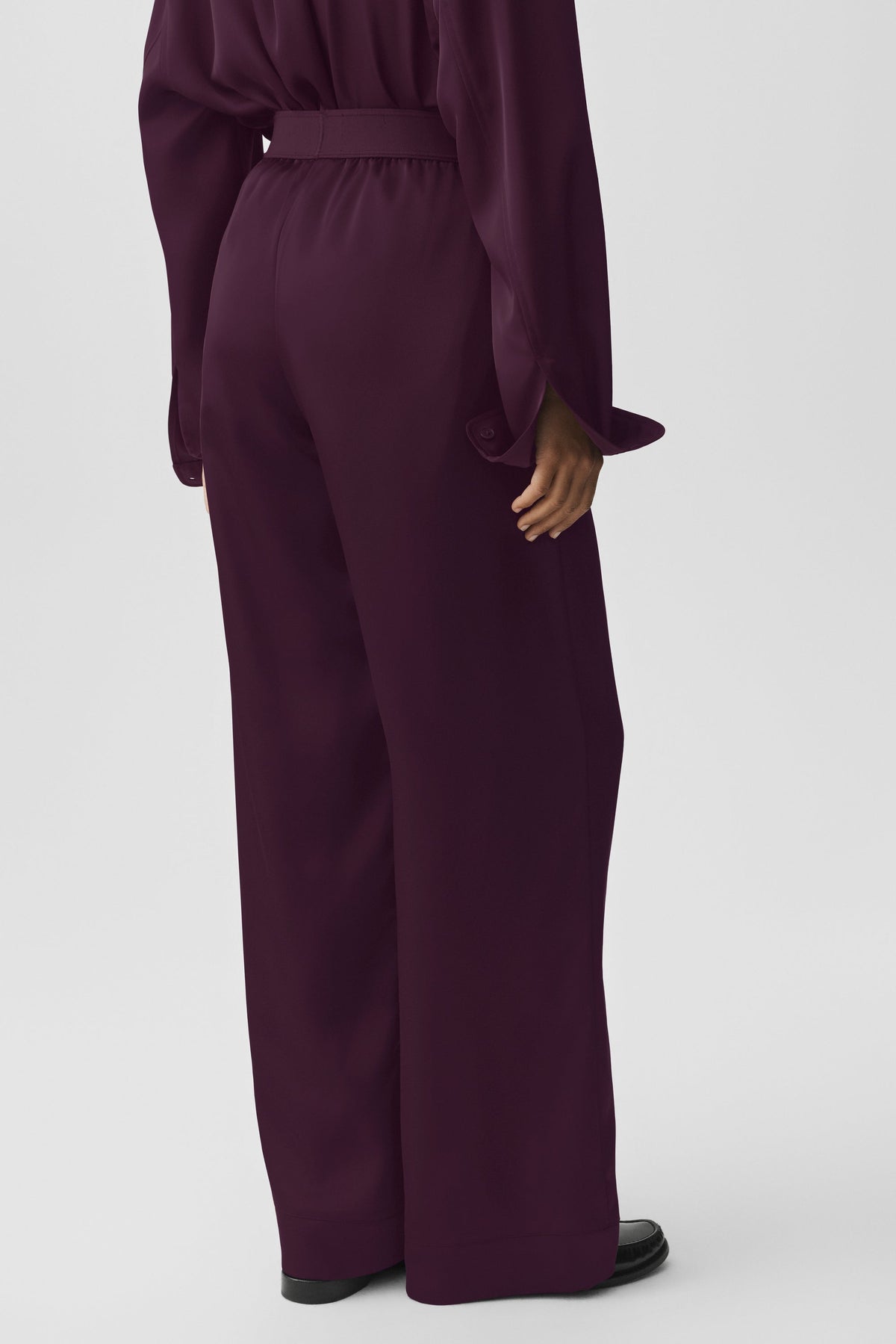 Satin High-Waist Smooth Talker Pant (Regular) - Rich Bordeaux