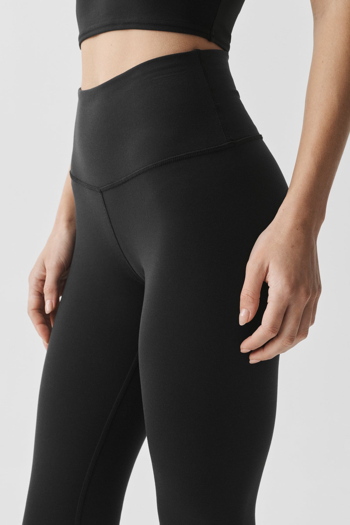 7/8 High-Waist Airbrush Legging - Black