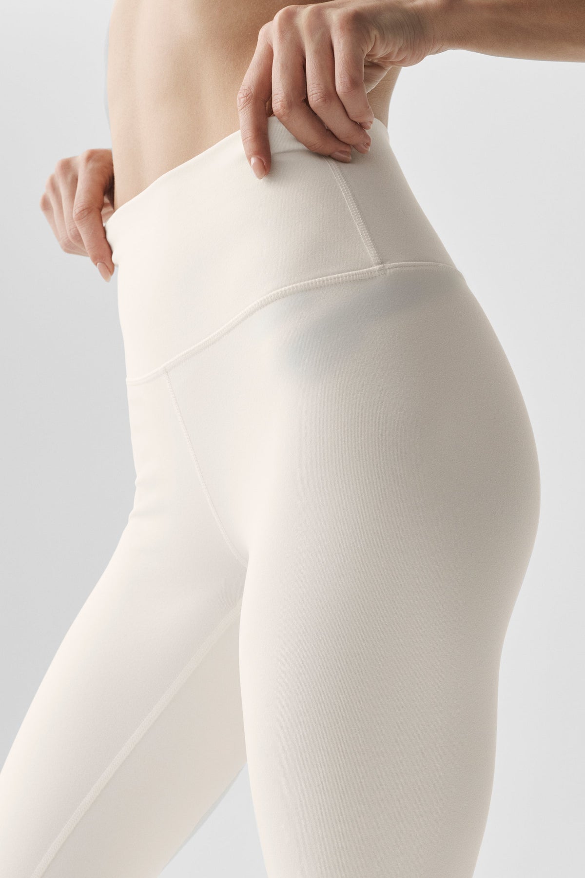 7/8 High-Waist Airbrush Legging - Ivory