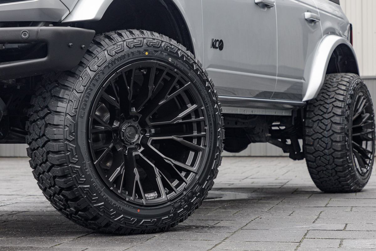 2023 Ford Bronco Outer Banks #PLB28010