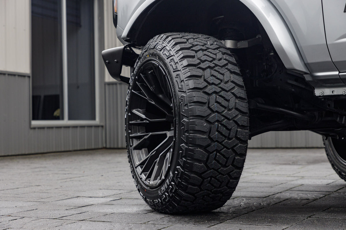 2023 Ford Bronco Outer Banks #PLB28010