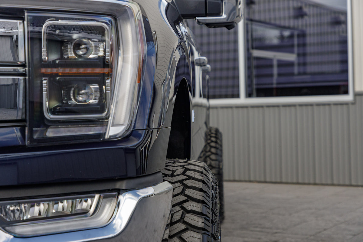 2023 Ford F-150 Lariat #PFD16717