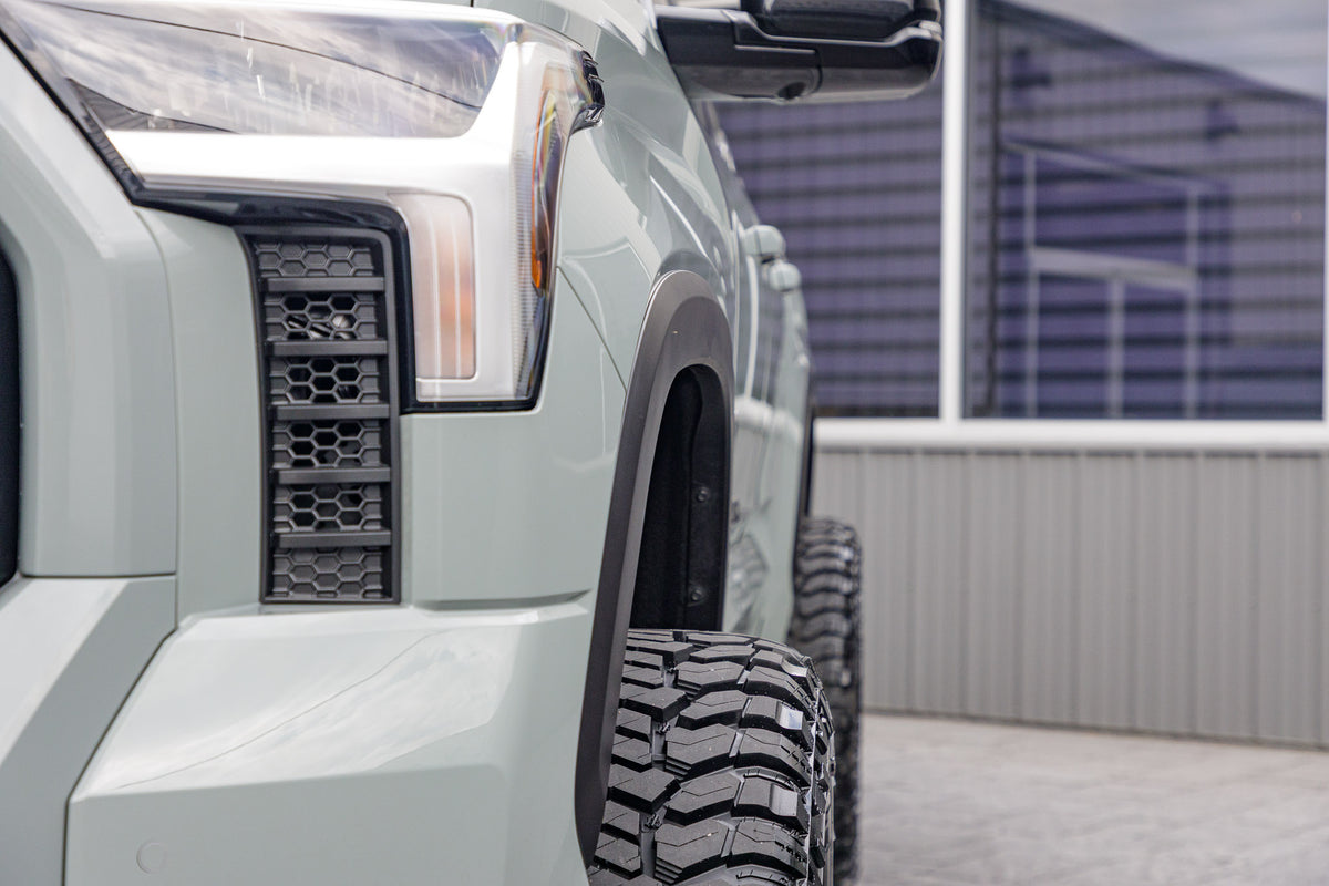2025 Toyota Tundra Limited #SX259006