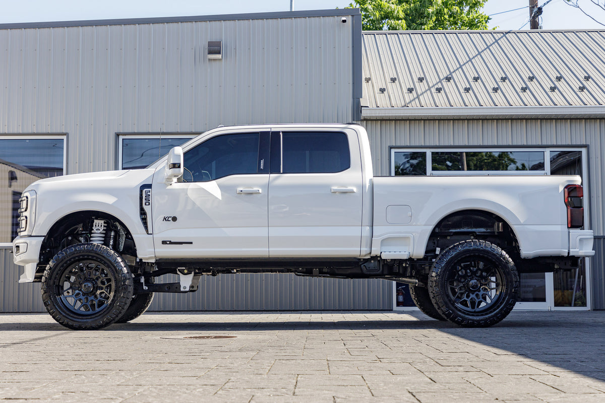 2023 Ford F-250 Platinum #PED98105