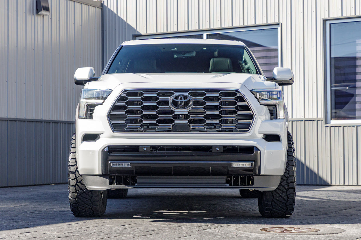 2025 Toyota Sequoia SR5 #SX071838