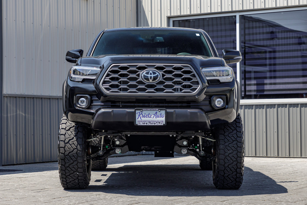 2023 Toyota Tacoma TRD Off-Road #PM640969