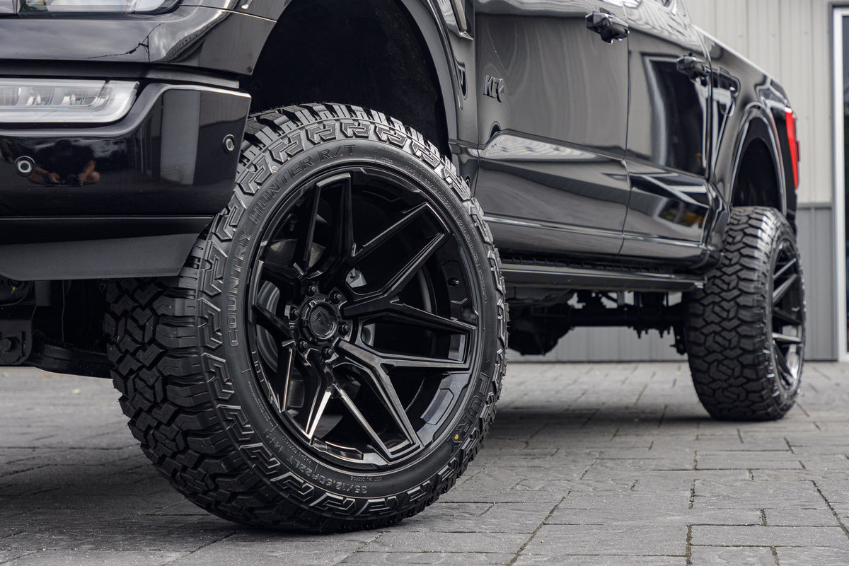 2023 Ford F-150 Platinum #PFC31686