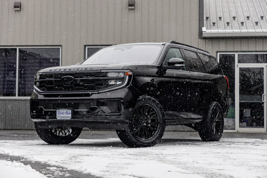 2025 Ford Expedition Platinum with a 3" ReadyLift lift kit, 22x9.5 Vossen HFX6 wheels, and 35" Toyo Open Country AT3 tires.