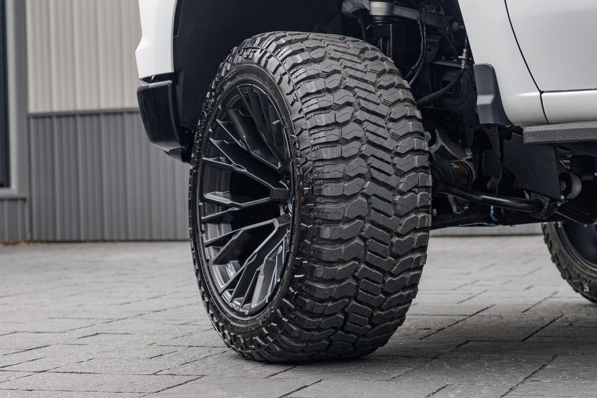 2025 Chevrolet Silverado 1500 Custom Trail Boss #SG359745