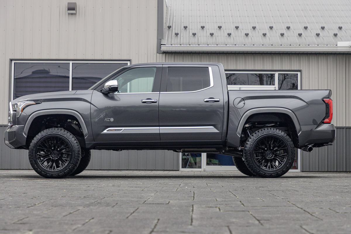 2025 Toyota Tundra Platinum #SX239741
