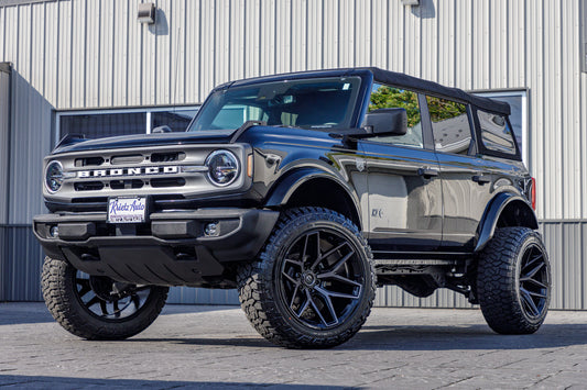 2022 Ford Bronco Bronco Big Bend with a 3.5" Rough Country lift kit, 22x12 Fuel Strike wheels, and 35" Fury Country Hunter R/T tires.