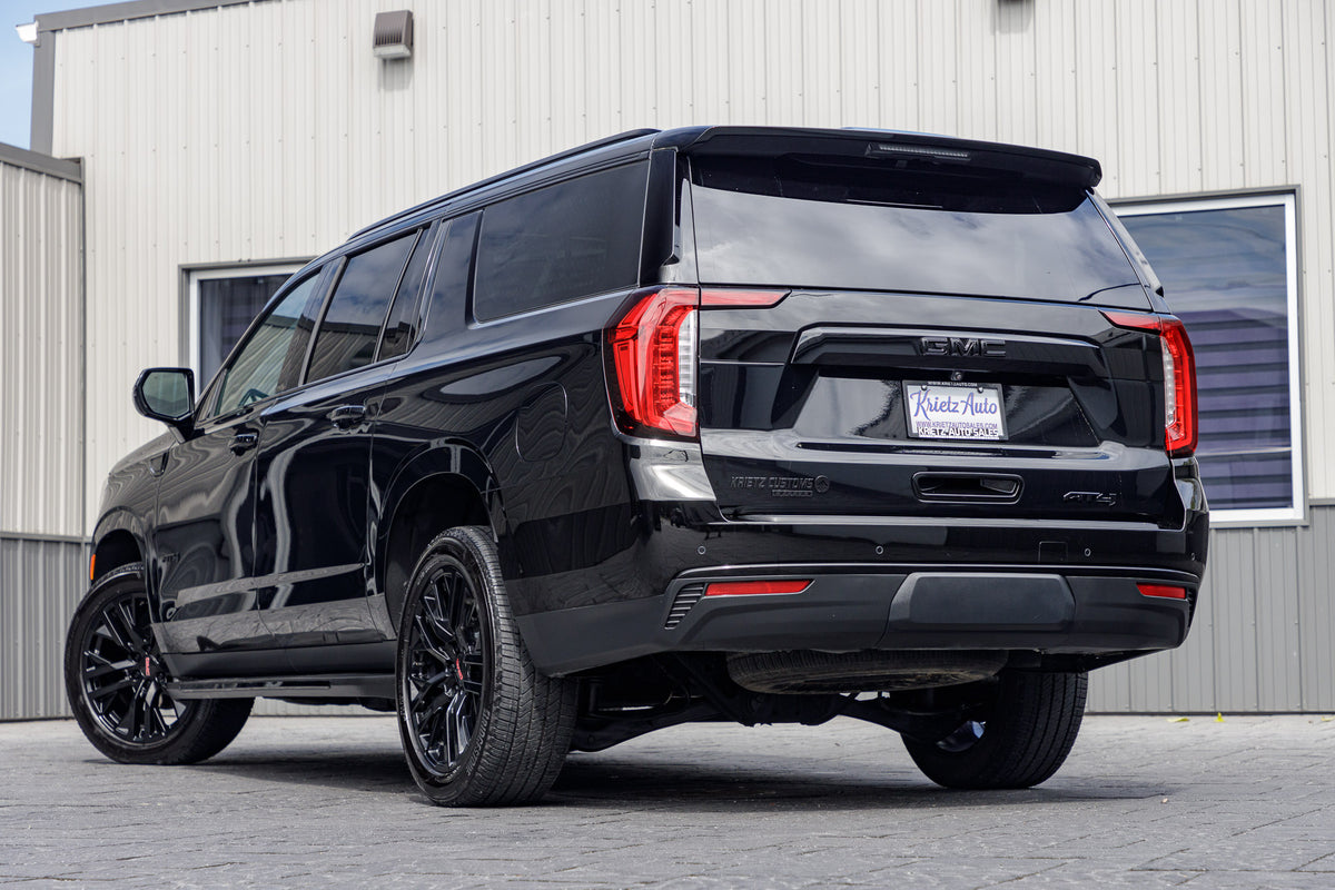 2023 GMC Yukon XL AT4 #PR442874