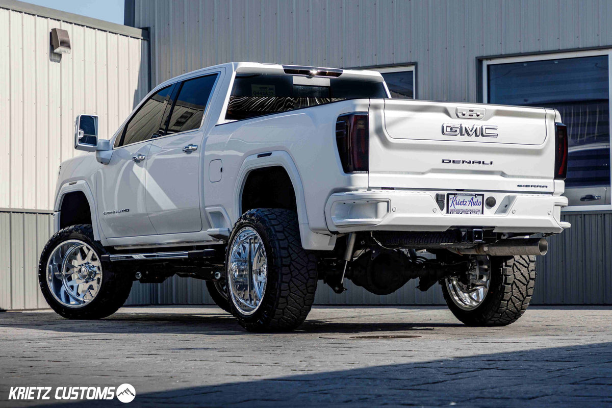 2024 GMC Sierra 2500HD Denali #123456
