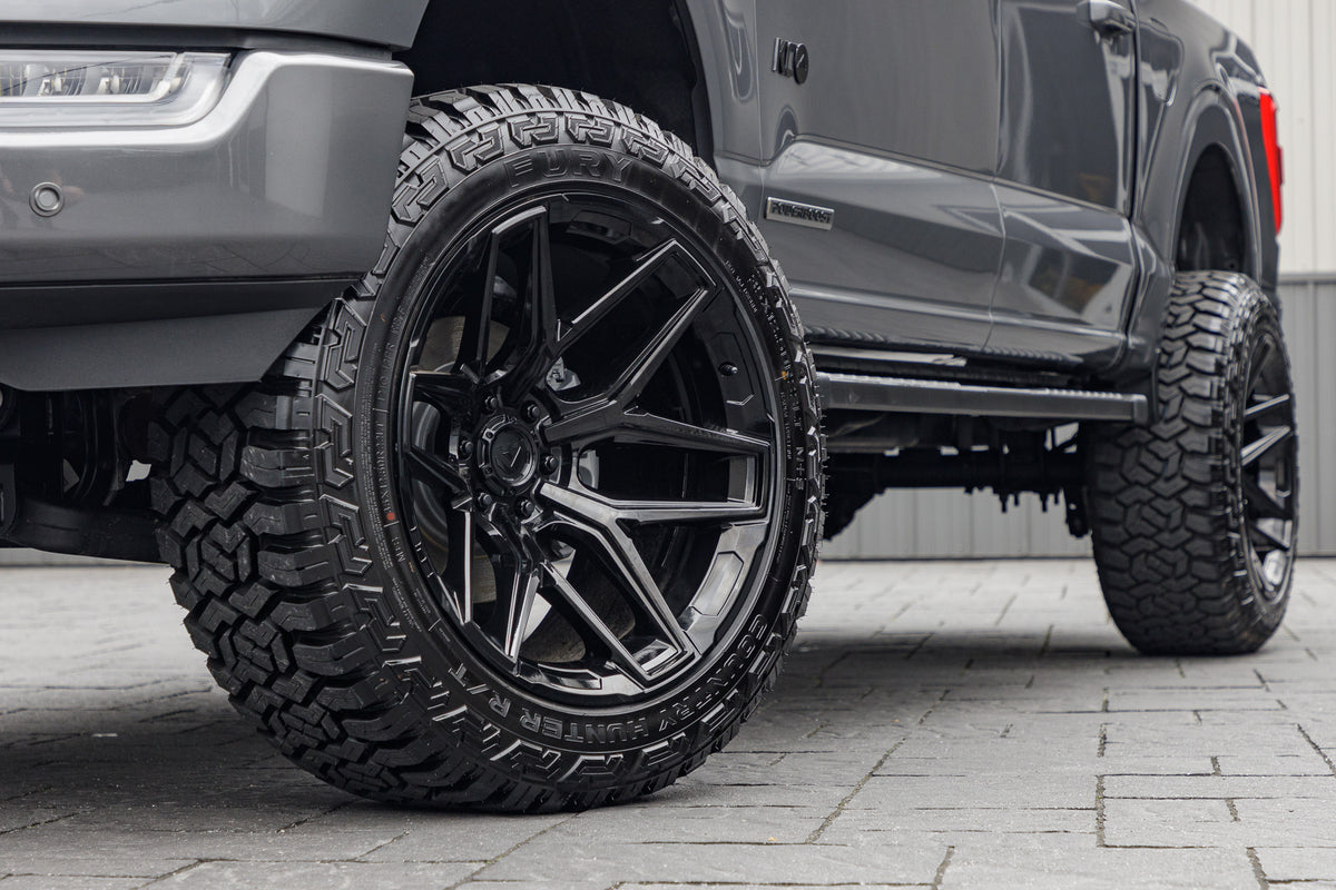 2023 Ford F-150 Lariat #PFB05486
