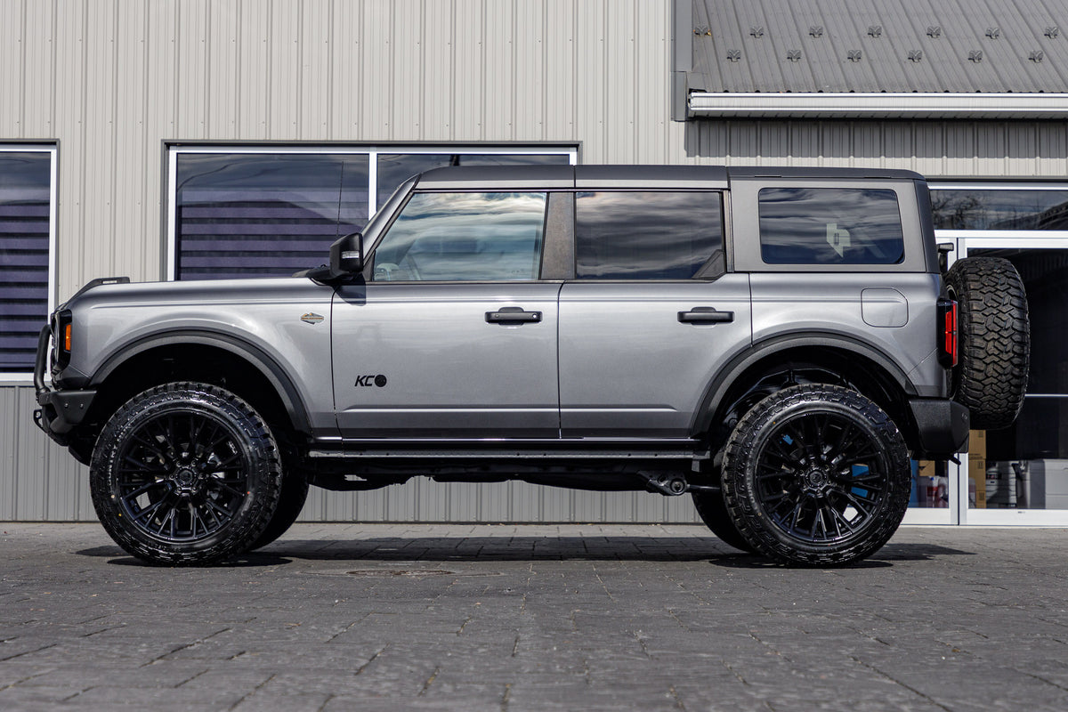 2023 Ford Bronco Wildtrak #PLB58154