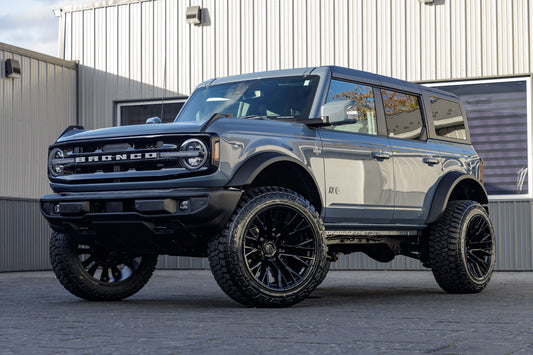 2023 Ford Bronco Outer Banks with a 2.5" Rough Country lift kit, 22x12 Fuel Rebar wheels, and 35" Fury Country Hunter R/T tires.