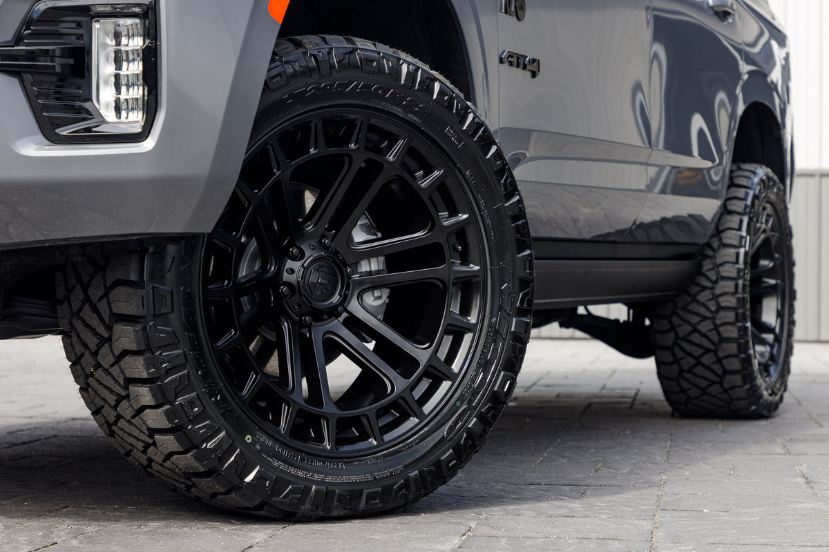 2022 GMC Yukon AT4 #NR262850