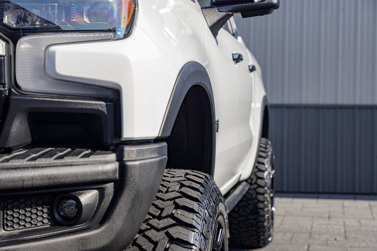 2023 Chevrolet Silverado 1500 ZR2 #PG324676
