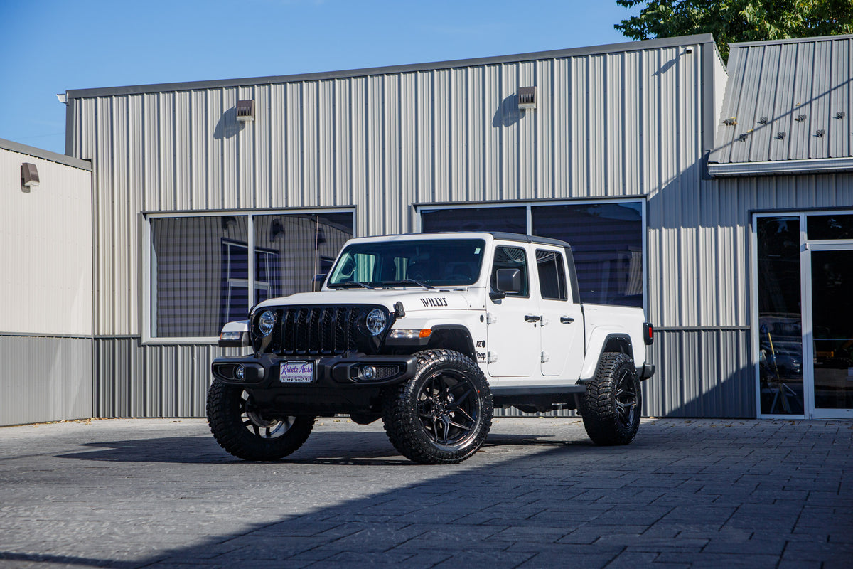 2023 Jeep Gladiator with Fuel Flux - Krietz Customs gallery image 01 - Stock # PL539712