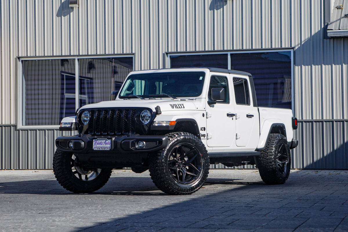 2023 Jeep Gladiator with Fuel Flux - Krietz Customs gallery image 02 - Stock # PL539712