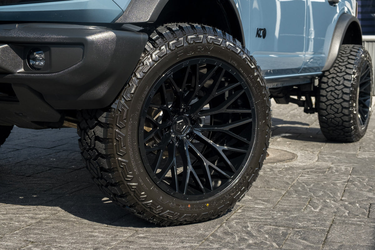 2024 Ford Bronco with TIS 566b - Krietz Customs gallery image 02 - Stock # RLA97198