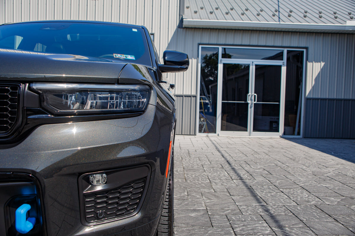 2024 Jeep Grand Cherokee with Gray - Krietz Customs gallery image 04 - Stock # R8511467