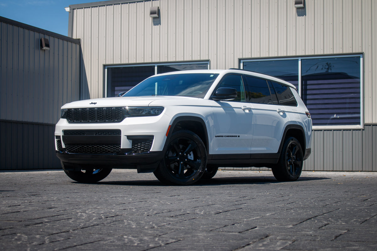 2024 Jeep Grand Cherokee L with L - Krietz Customs gallery image 02 - Stock # R8935340