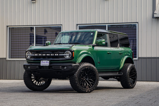 2025 Ford Bronco with TIS 566b - Krietz Customs gallery image 01 - Stock # SLB27690