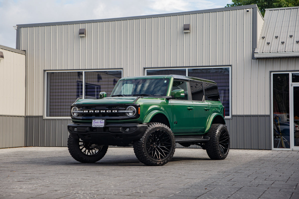 2025 Ford Bronco with TIS 566b - Krietz Customs gallery image 02 - Stock # SLB27690