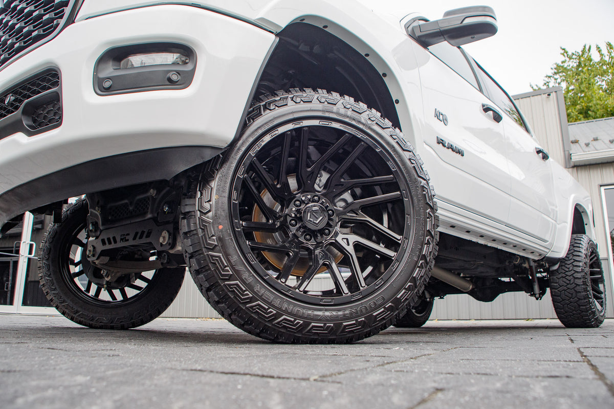 2025 RAM 1500 with TIS 554b - Krietz Customs gallery image 03 - Stock # SN663032