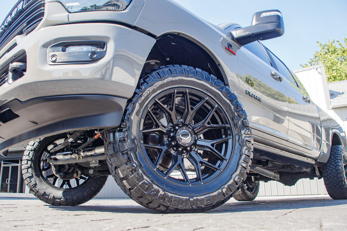 2025 RAM 2500 - Krietz Customs gallery image 03 - Stock # SG585366