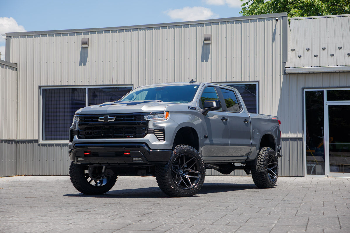 2026 Chevrolet SILVERADO 1500 with Fuel FLUX - Krietz Customs gallery image 02 - Stock # TG256805