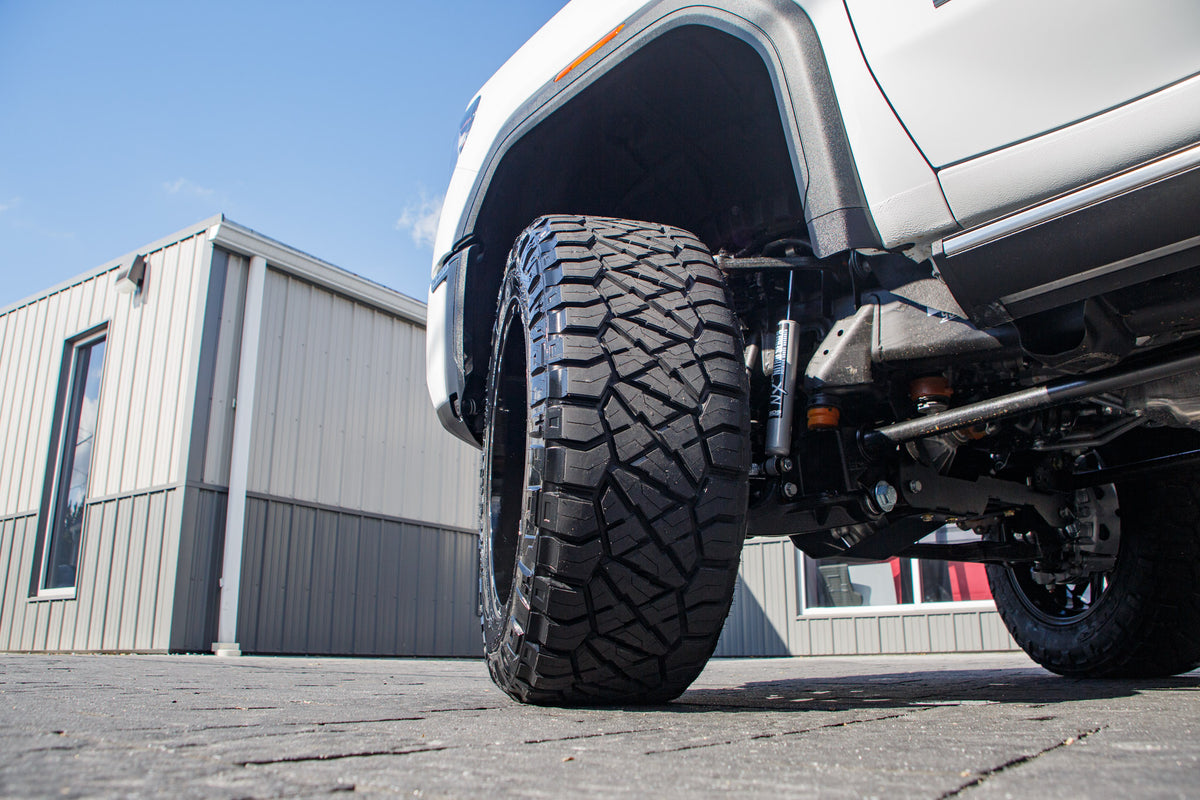 2026 GMC Sierra 2500HD with TIS 547bm - Krietz Customs gallery image 04 - Stock # TF350357