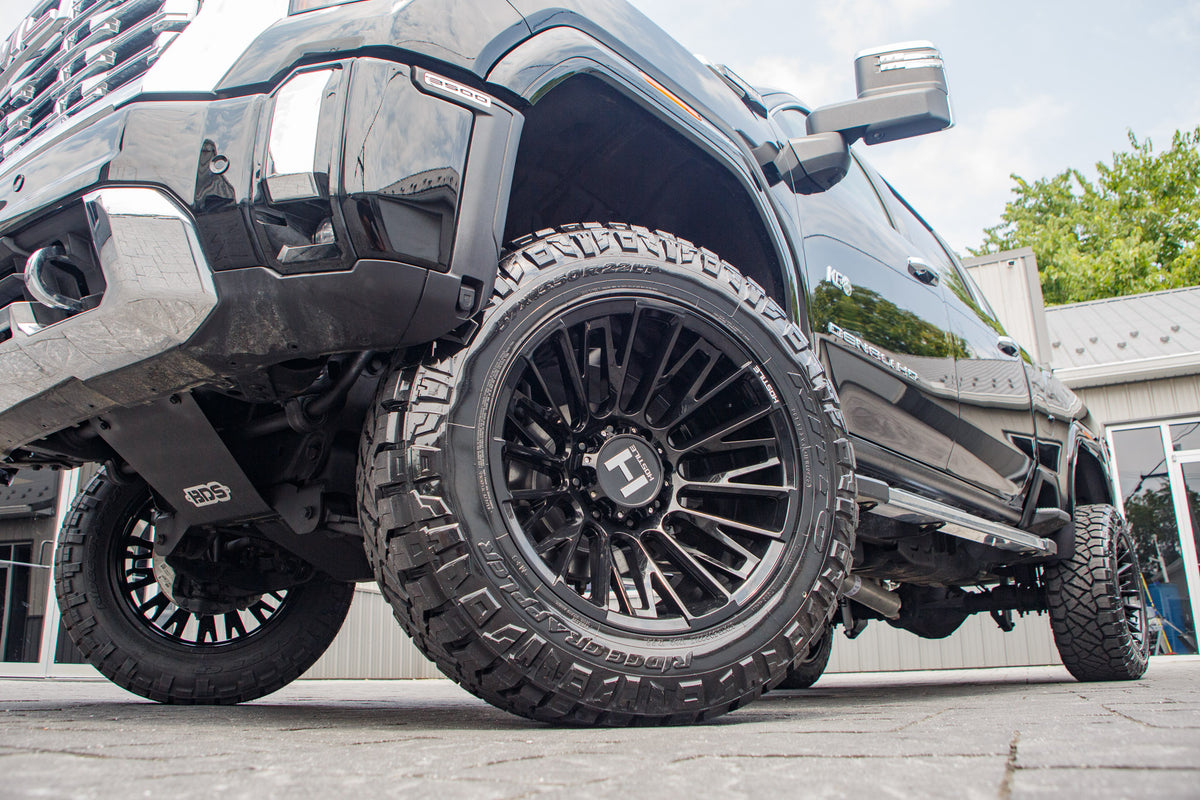 2026 GMC Sierra 3500HD with Hostile Justice - Krietz Customs gallery image 03 - Stock # TF194704