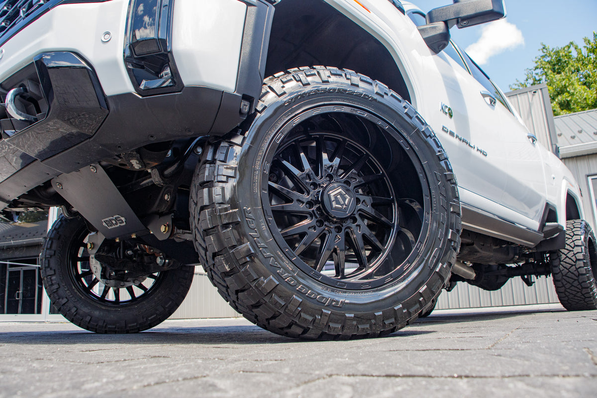 2026 GMC Sierra 3500HD with TIS 547b - Krietz Customs gallery image 03 - Stock # TF172256