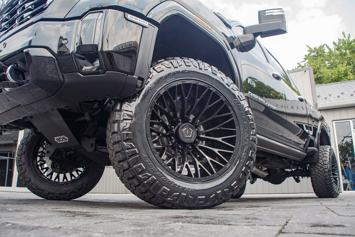 2026 GMC Sierra 3500HD with TIS 566b - Krietz Customs gallery image 03 - Stock # TF171895