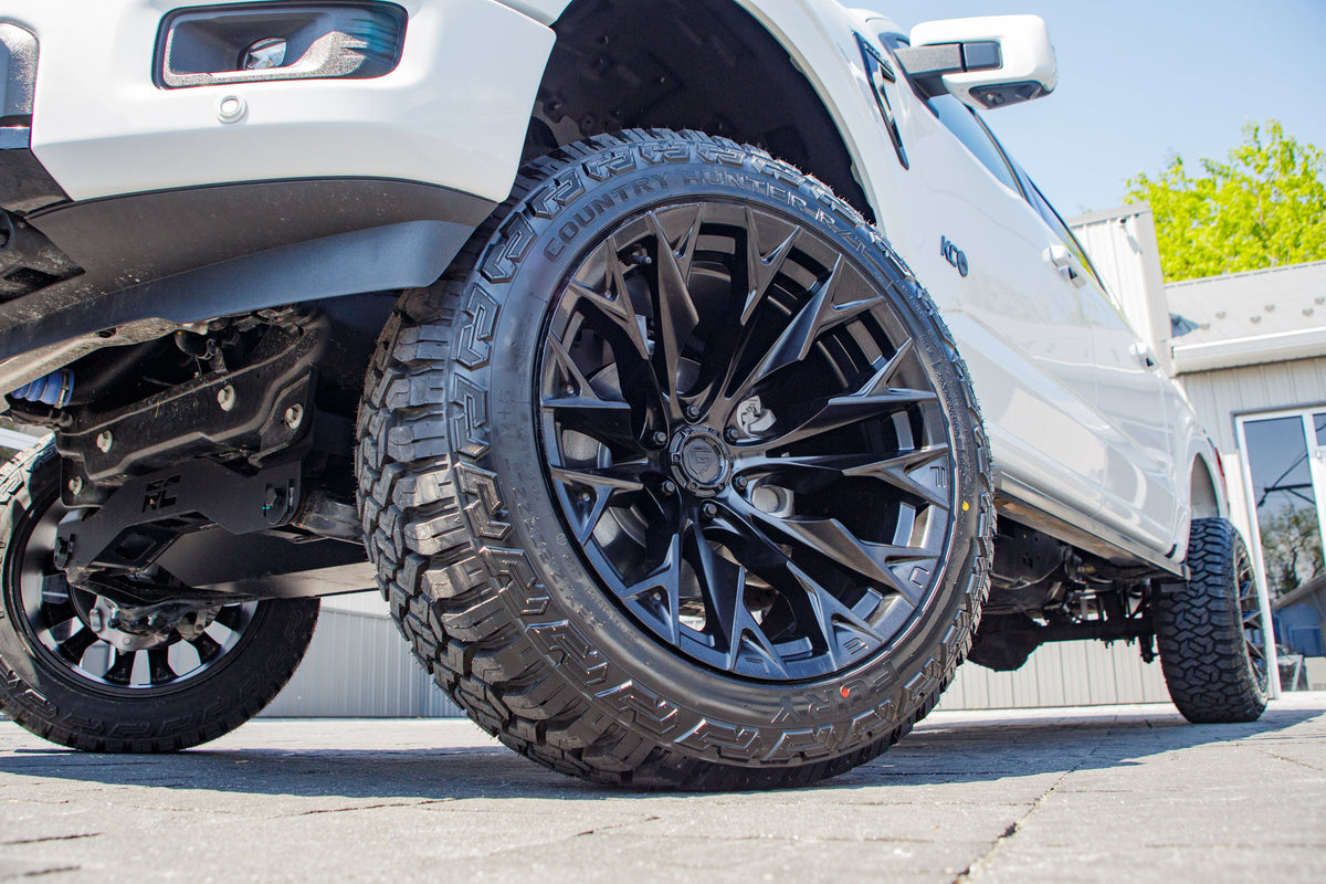 2025 Ford F-150 Lariat #SKF07833