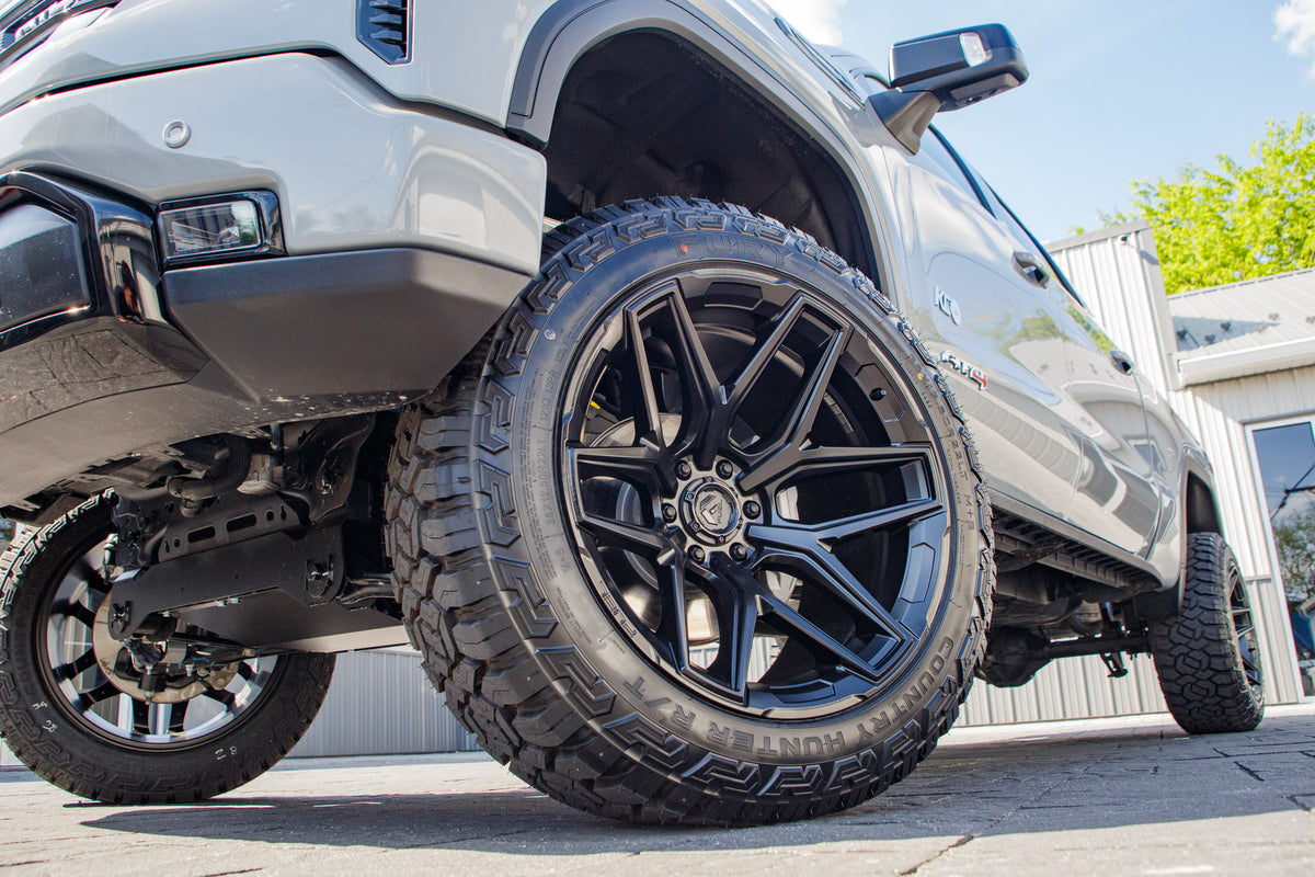 2025 GMC Sierra 1500 AT4 #SG288787