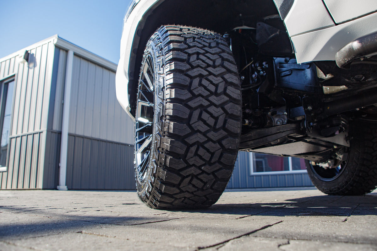 2025 Toyota Tundra Limited #SX010265