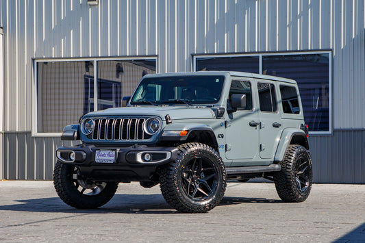 2025 Jeep Wrangler Sahara 4XE with a 2.5" Rough Country lift kit, 20x10 Fuel Flux wheels, and Fury Country Hunter R/T tires.